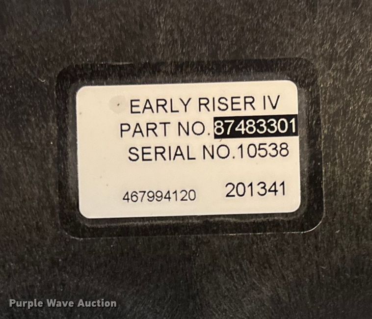 image for item DR2846 2013 Case IH Early Riser 1255 planter