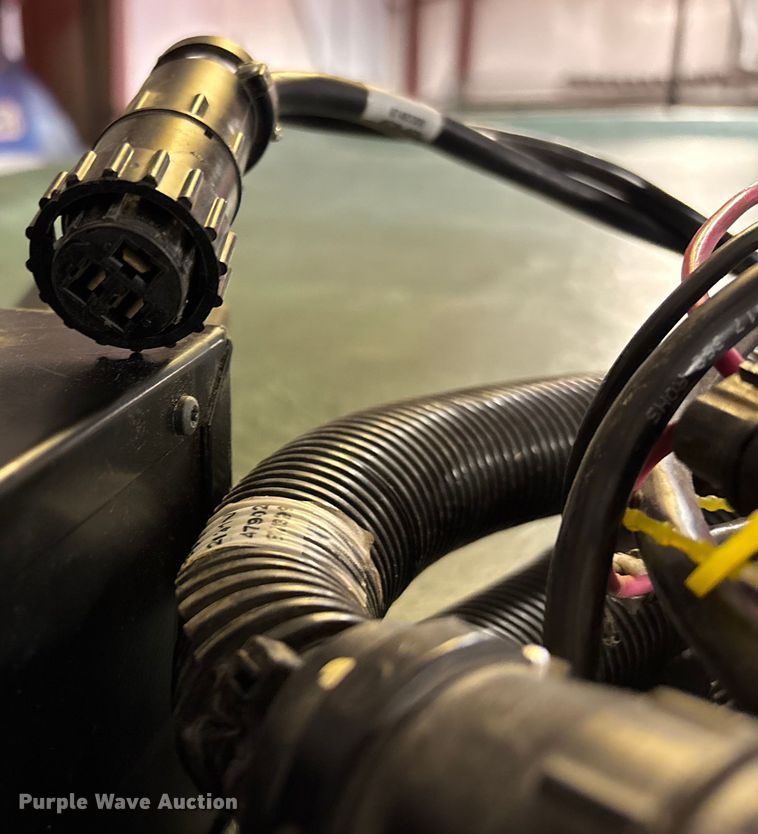 image for item DR2846 2013 Case IH Early Riser 1255 planter