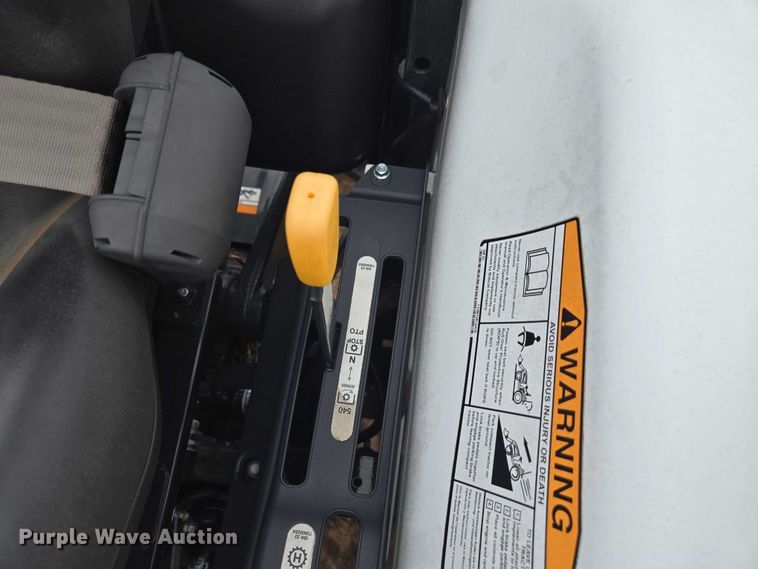 image for item DU2673 2025 Bobcat CT2025 MFWD tractor