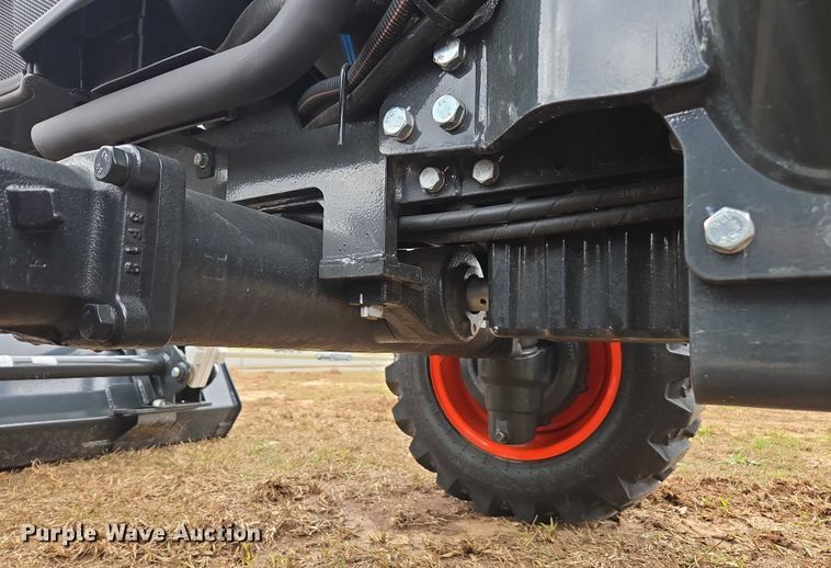 image for item DU2673 2025 Bobcat CT2025 MFWD tractor