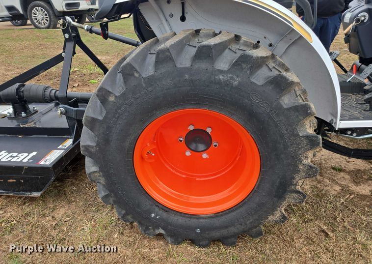 image for item DU2673 2025 Bobcat CT2025 MFWD tractor