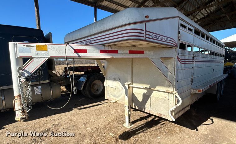 image for item DU6930 2014 Donahue SS-720-4N livestock trailer