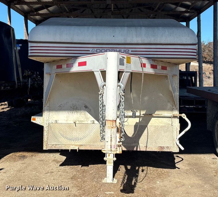 image for item DU6930 2014 Donahue SS-720-4N livestock trailer