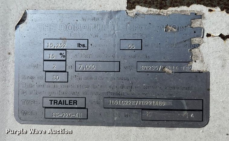 image for item DU6930 2014 Donahue SS-720-4N livestock trailer