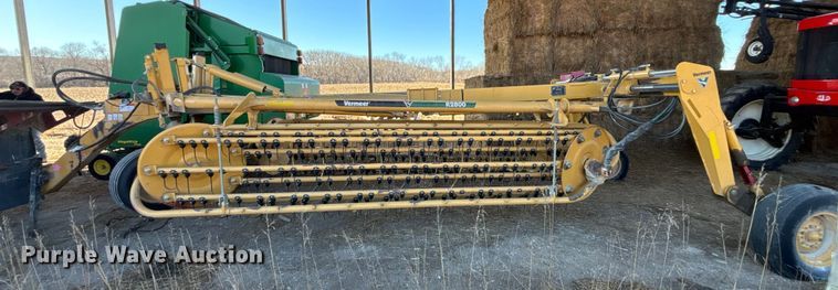 image for item DU6933 Vermeer R 2800 hay rake