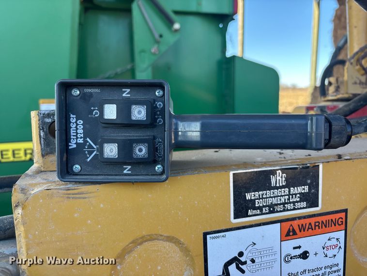 image for item DU6933 Vermeer R 2800 hay rake