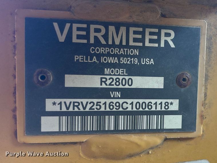 image for item DU6933 Vermeer R 2800 hay rake