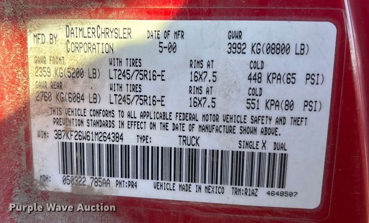 image for item DU6934 2001 Dodge Ram 2500 flatbed pickup truck