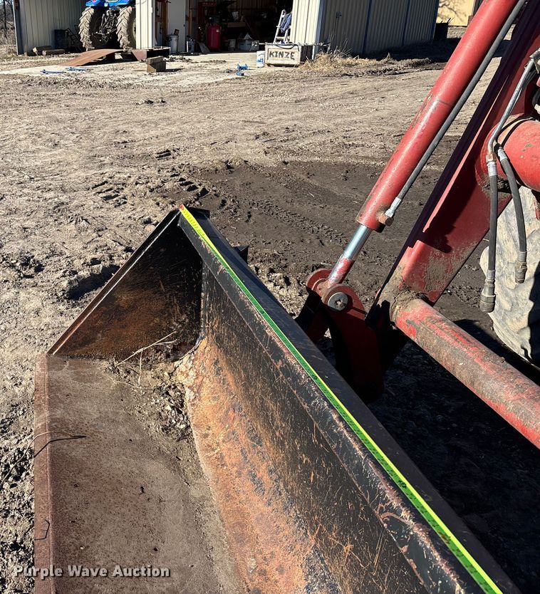 image for item DU6935 1996 Case IH 5240 MFWD tractor