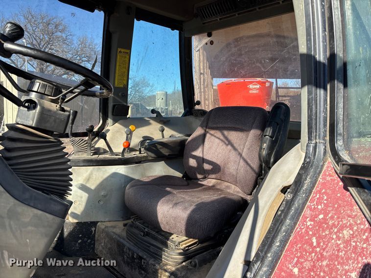 image for item DU6935 1996 Case IH 5240 MFWD tractor