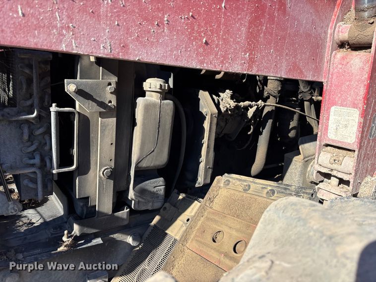 image for item DU6935 1996 Case IH 5240 MFWD tractor