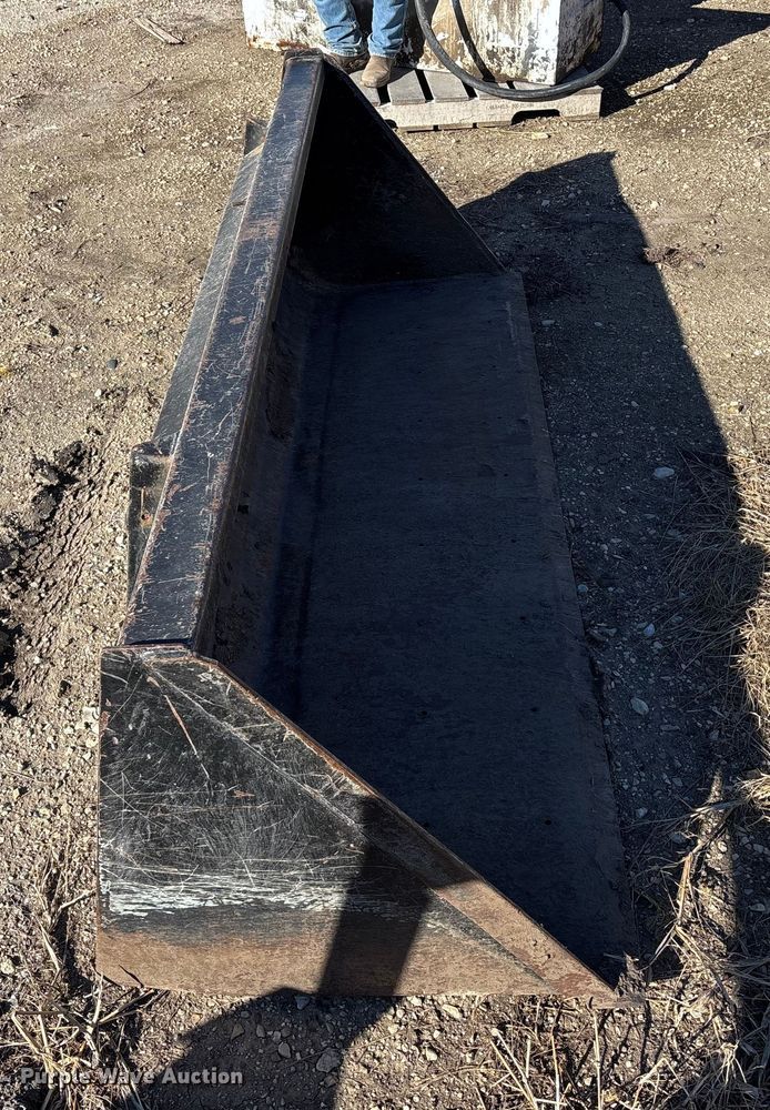 image for item DU6935 1996 Case IH 5240 MFWD tractor