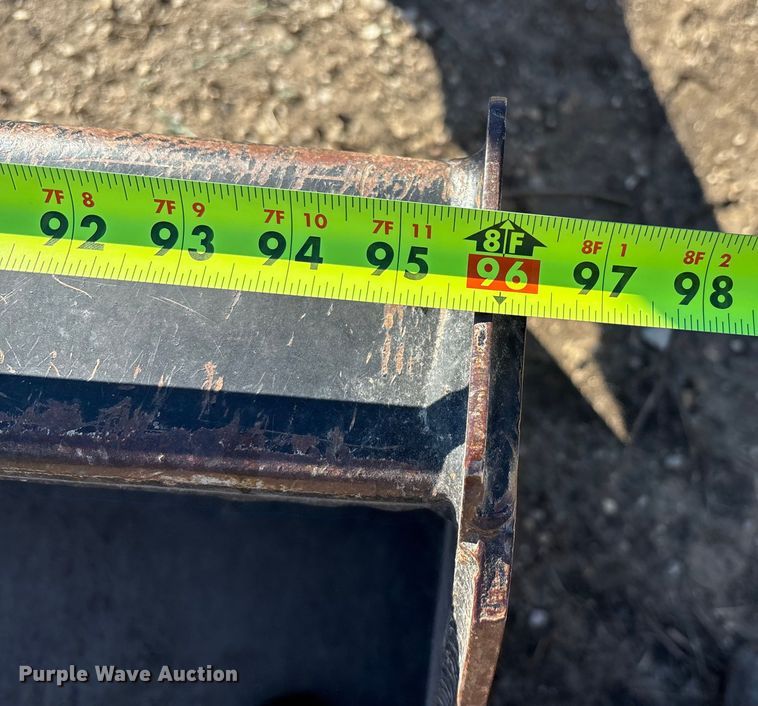 image for item DU6935 1996 Case IH 5240 MFWD tractor