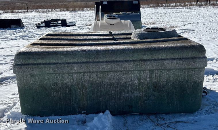 image for item DU6989 (3) tanks