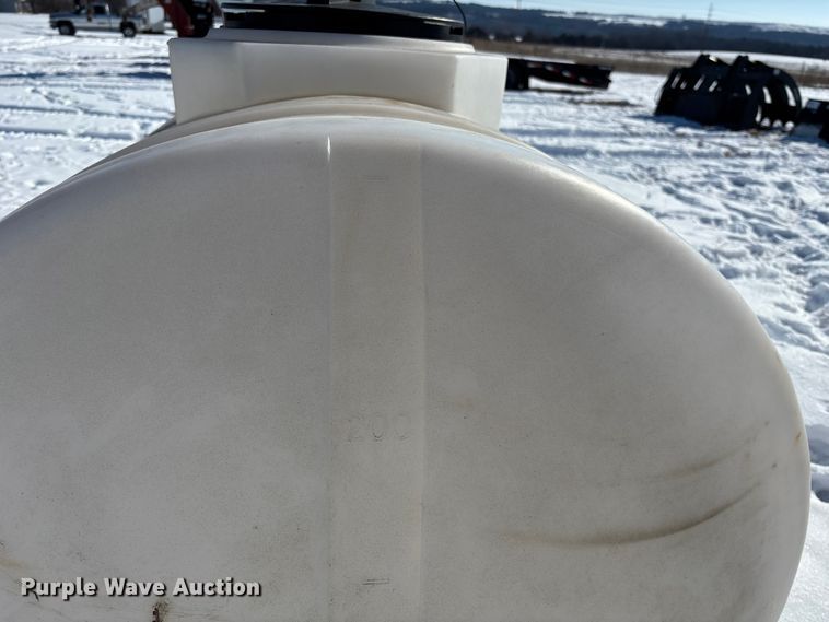 image for item DU6989 (3) tanks