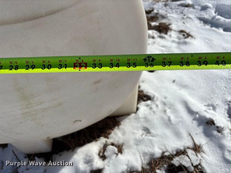 image for item DU6989 (3) tanks