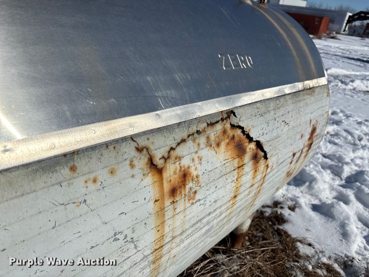 image for item DU6989 (3) tanks