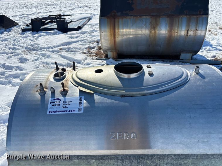 image for item DU6989 (3) tanks