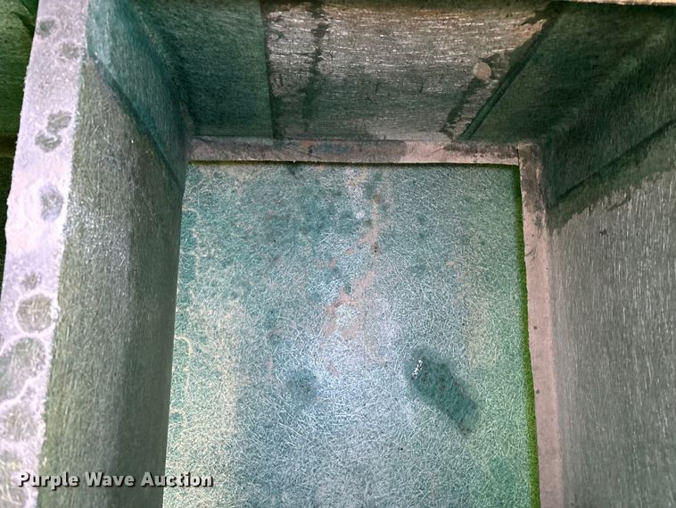 image for item DU6989 (3) tanks