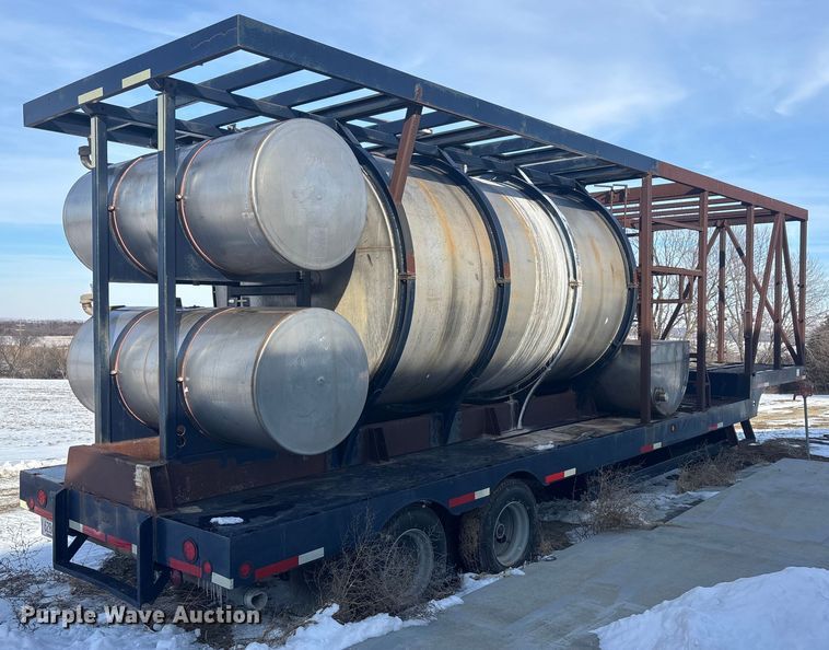 image for item DU6992 1961 Stan LB32 mixing trailer