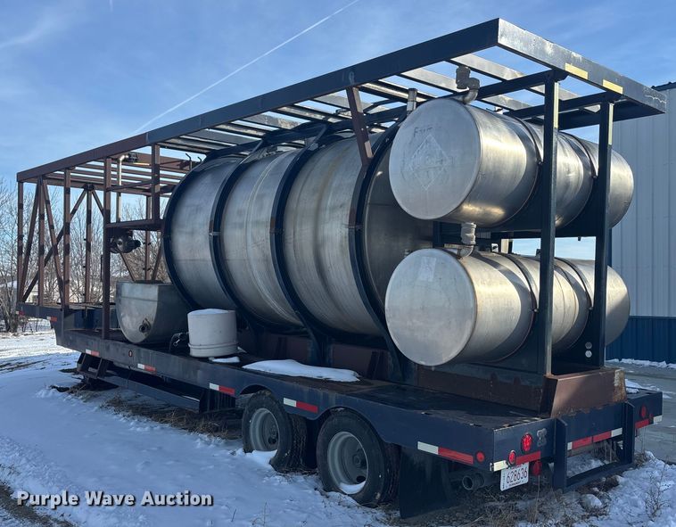 image for item DU6992 1961 Stan LB32 mixing trailer