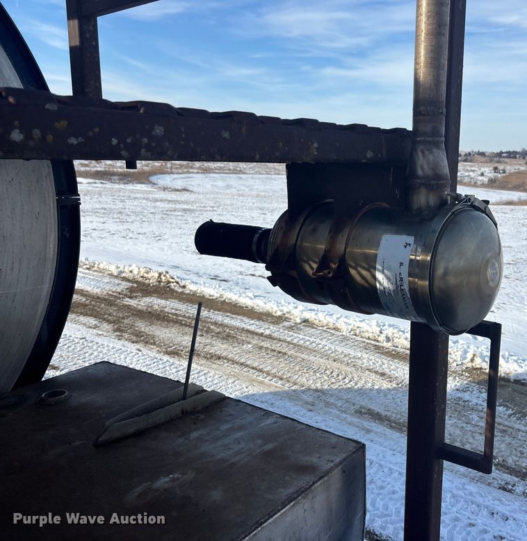 image for item DU6992 1961 Stan LB32 mixing trailer