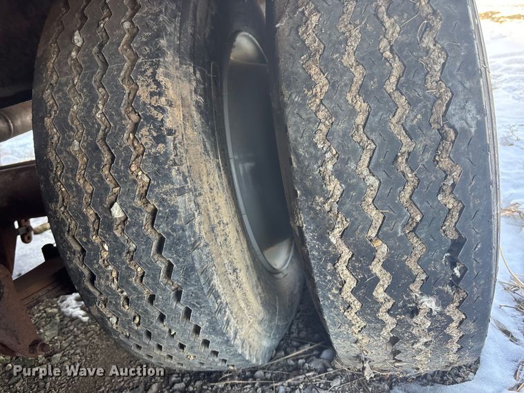 image for item DU6992 1961 Stan LB32 mixing trailer