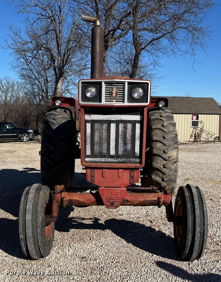 image for item DW7391 International Harvester 966 Farmall tractor