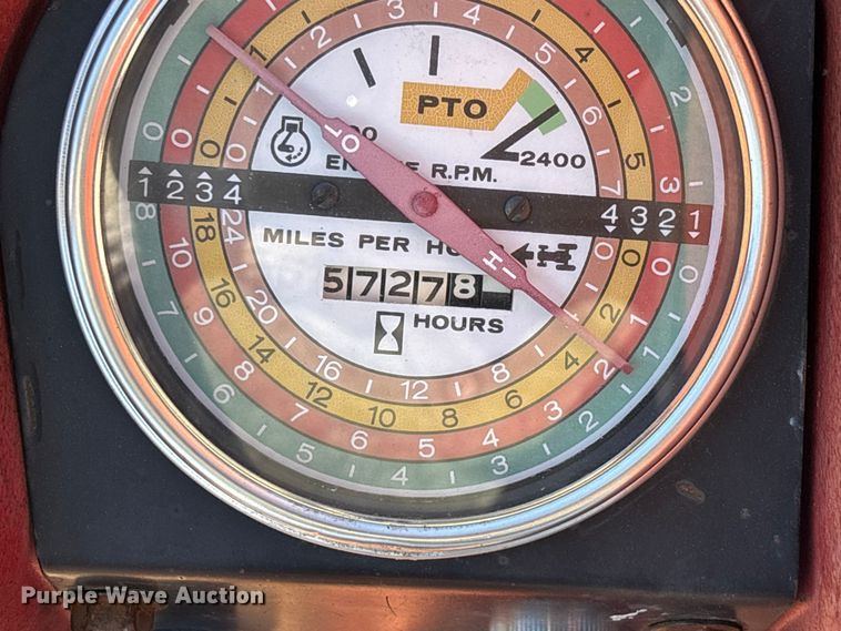 image for item DW7391 International Harvester 966 Farmall tractor