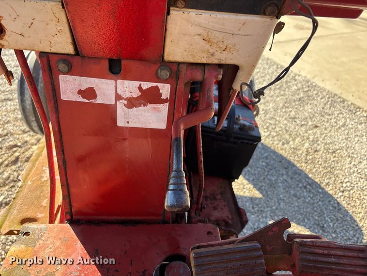 image for item DW7391 International Harvester 966 Farmall tractor