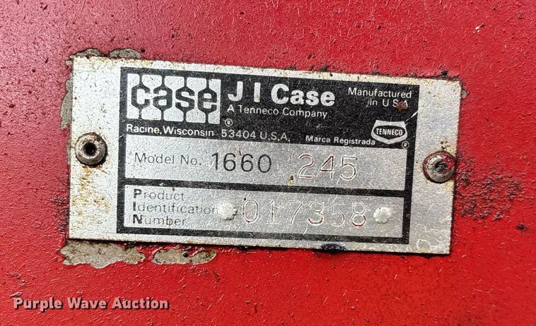 image for item DW7404 1986 Case IH 1660 RWA combine