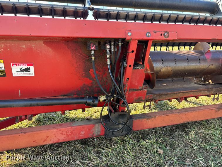 image for item DW7405 Case IH 1020 flex head