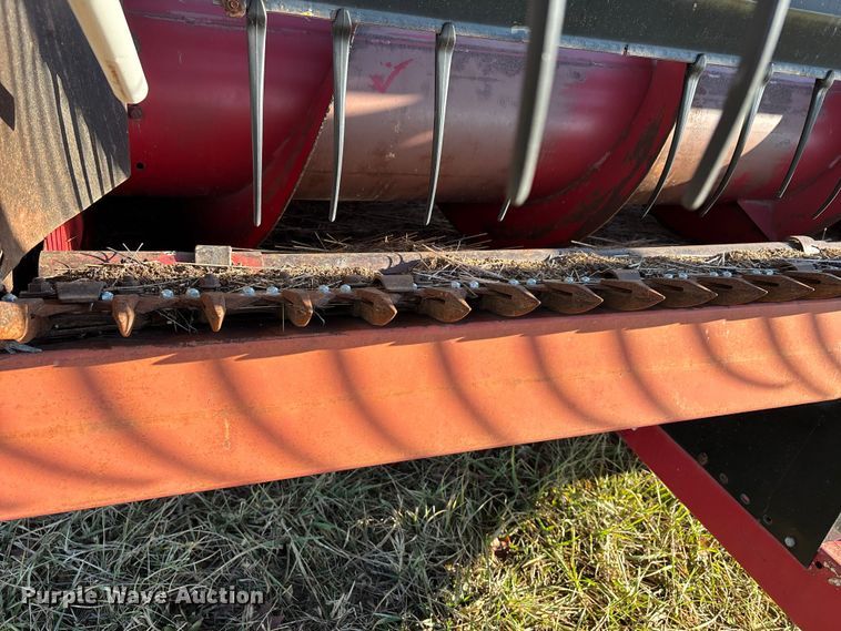 image for item DW7405 Case IH 1020 flex head