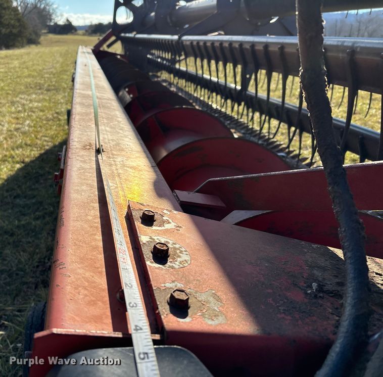 image for item DW7405 Case IH 1020 flex head