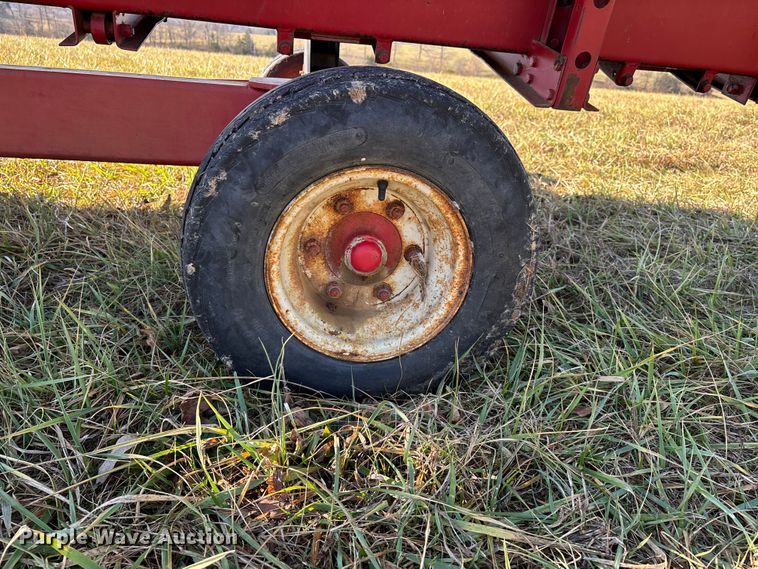 image for item DW7405 Case IH 1020 flex head