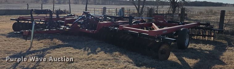 image for item DZ3800 Case IH RMX340 tandem disk
