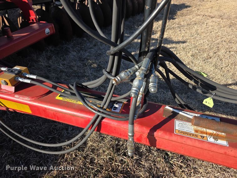 image for item DZ3800 Case IH RMX340 tandem disk