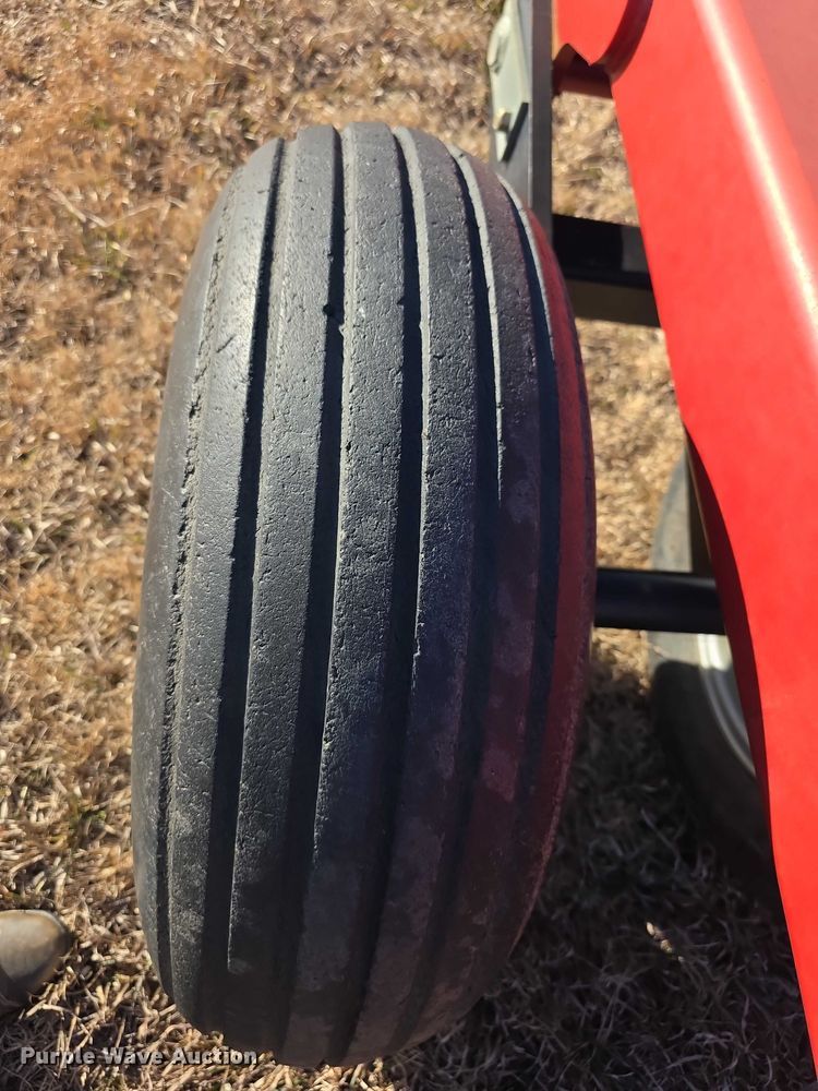 image for item DZ3800 Case IH RMX340 tandem disk