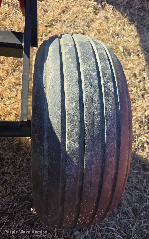 image for item DZ3800 Case IH RMX340 tandem disk