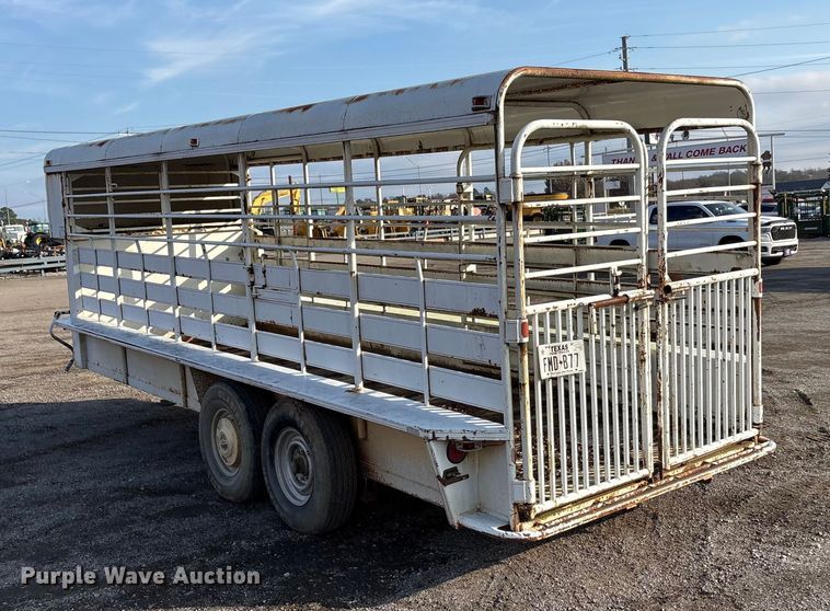 image for item EA7835 Bruton Easy pull livestock trailer