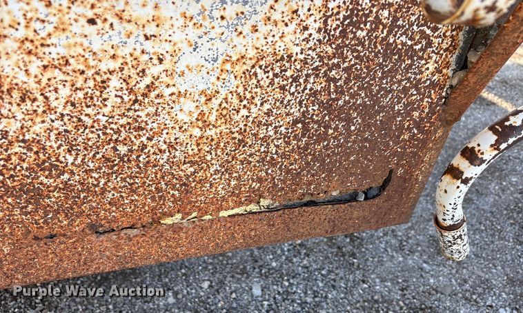 image for item EA7835 Bruton Easy pull livestock trailer