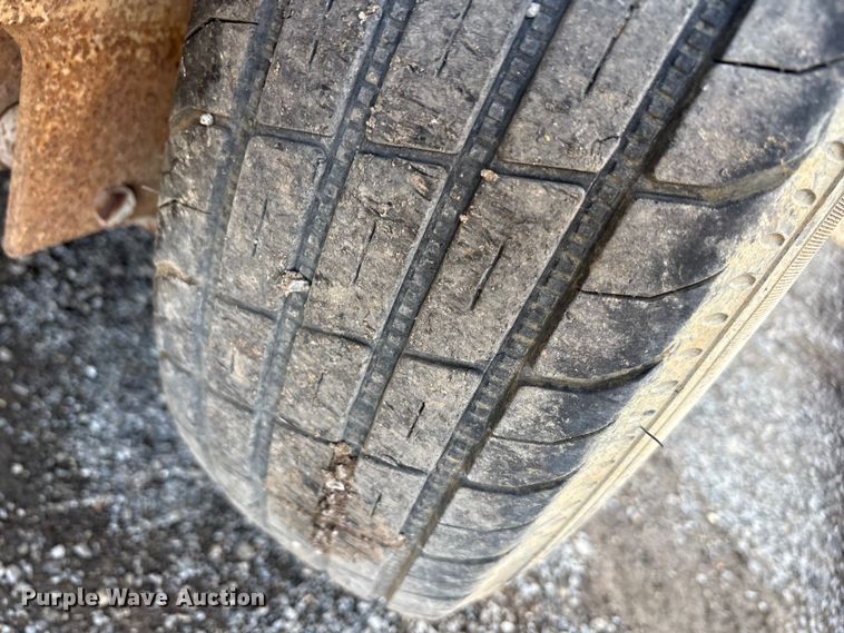 image for item EA7835 Bruton Easy pull livestock trailer