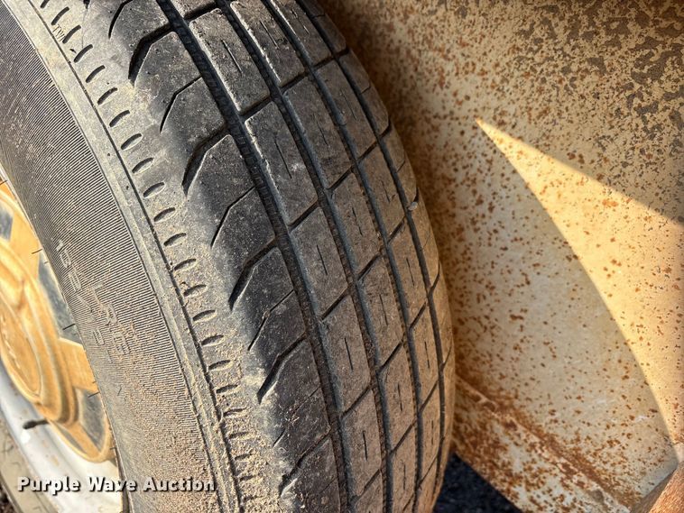 image for item EA7835 Bruton Easy pull livestock trailer