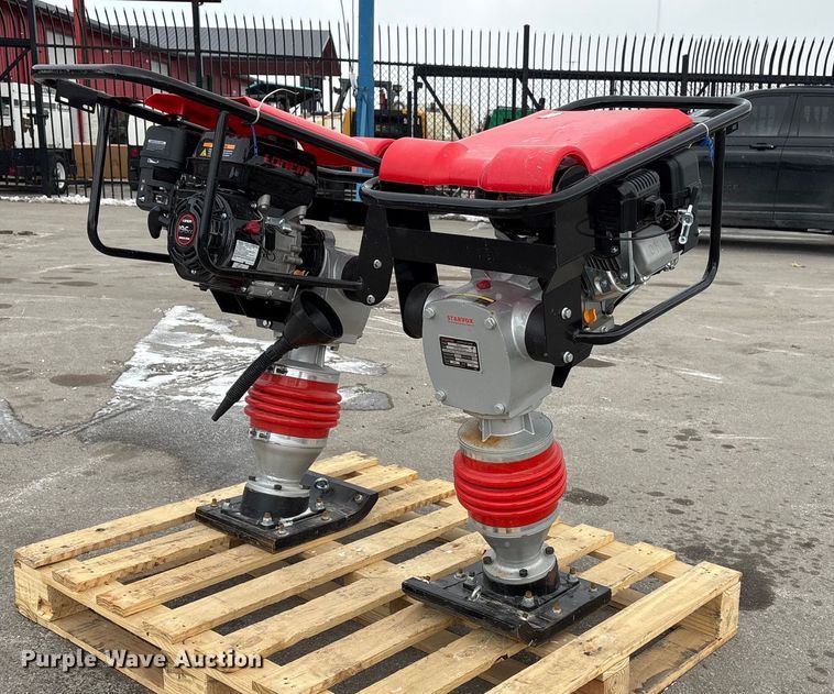 image for item EI5699 (2) 2025 Starvox HCD110 plate compactors