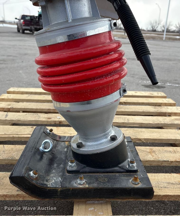 image for item EI5699 (2) 2025 Starvox HCD110 plate compactors