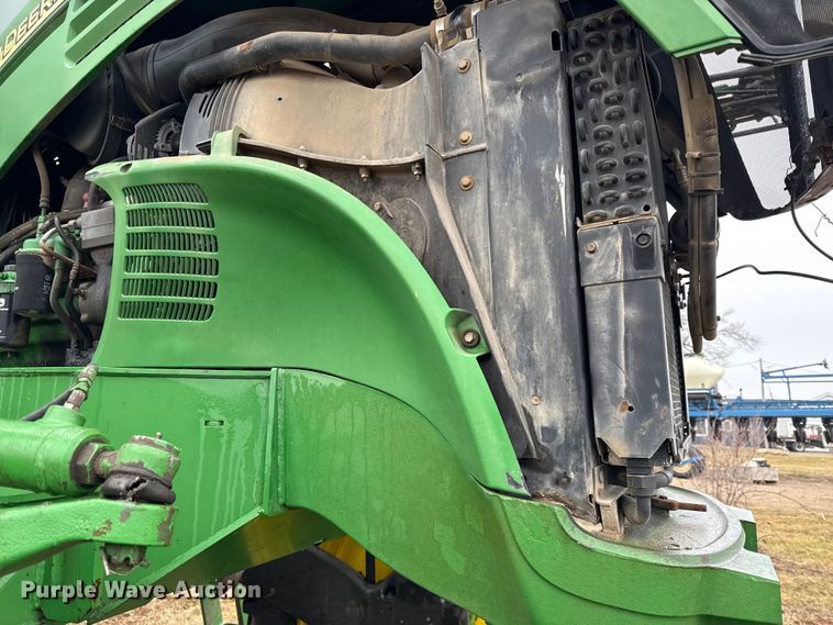 image for item EN0184 2005 John Deere 4720 sprayer