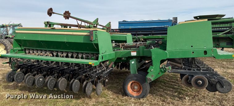 image for item EN0185 Great Plains 3S-3000HD-4875 grain drill
