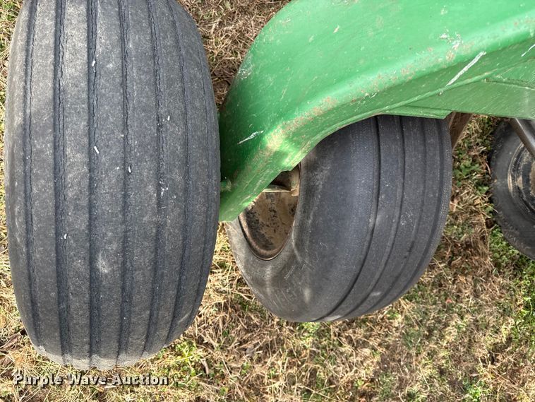 image for item EN0185 Great Plains 3S-3000HD-4875 grain drill