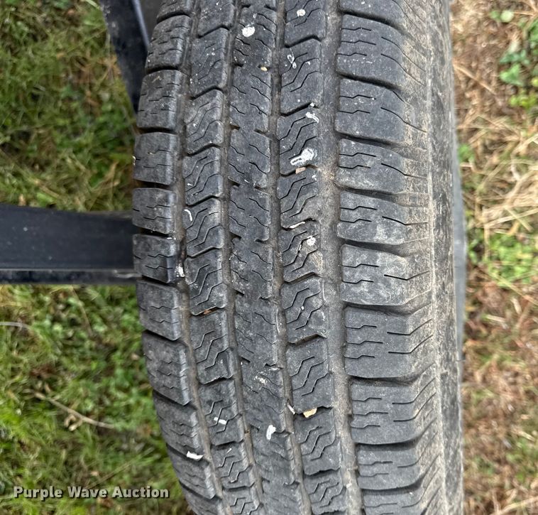 image for item EN0186 2012 John Deere 635FD flex draper head