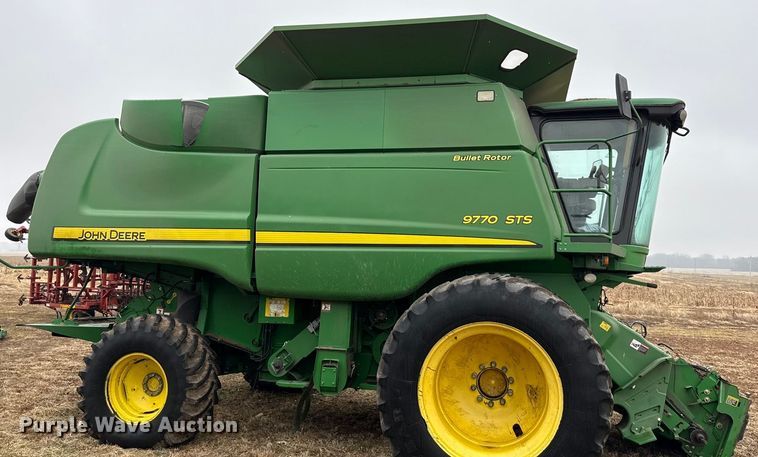 image for item EN0188 2009 John Deere 9770 STS combine